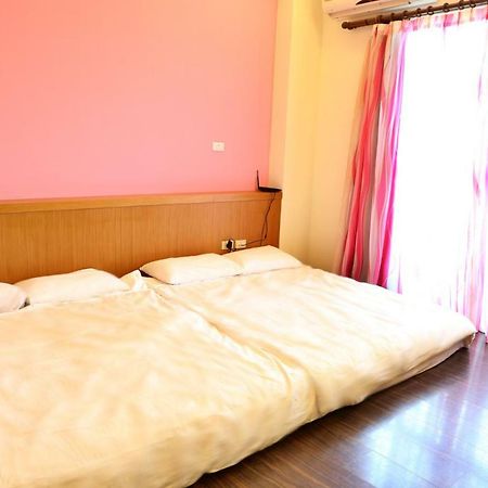 Happy Corner Homestay Taitung Стая снимка